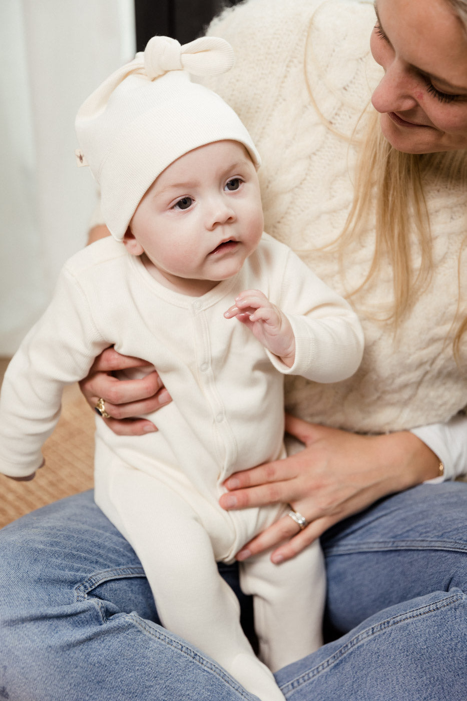 GEKNOOPTE MUTS – PERLA