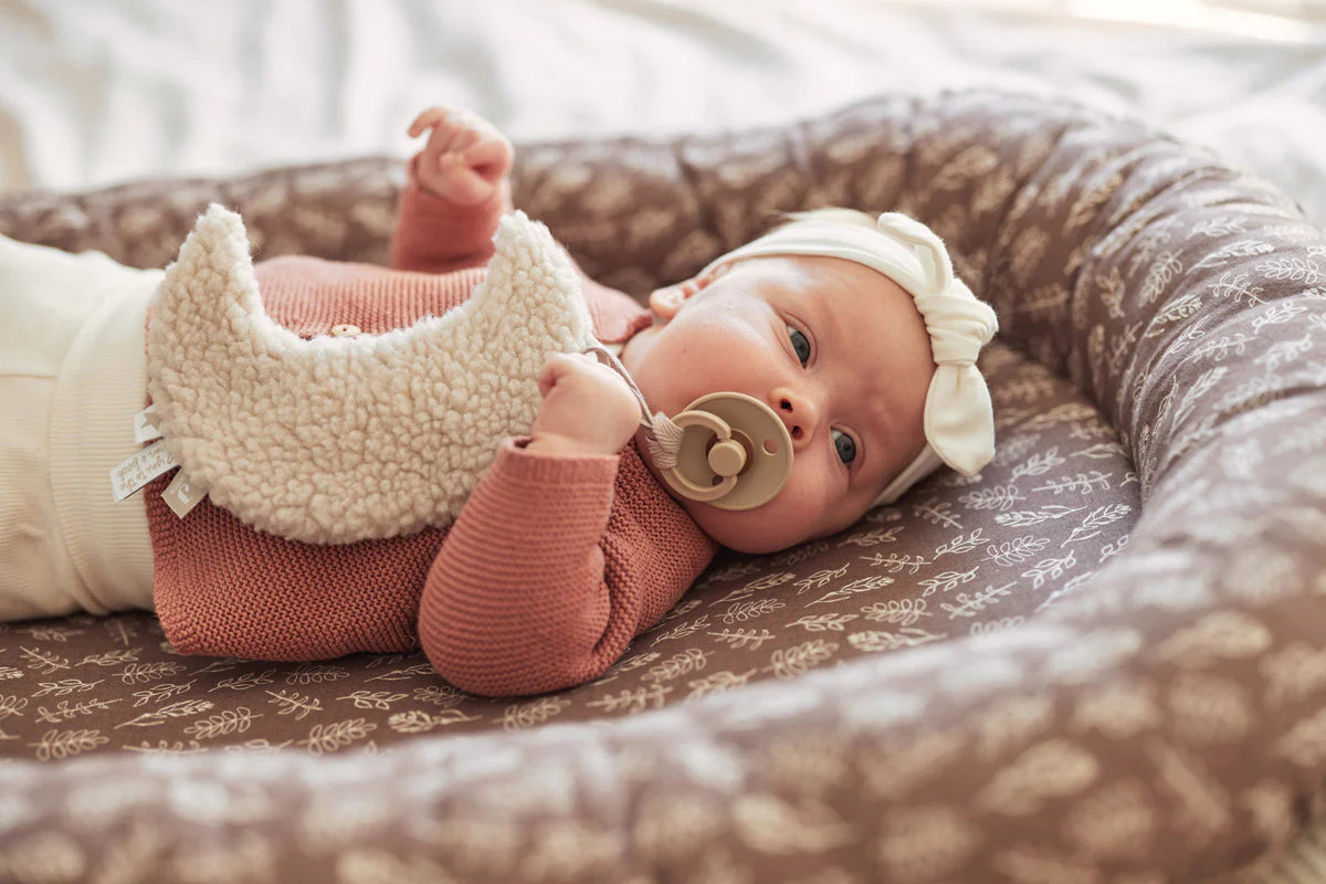 Pacifier Cloth Moon Nougat