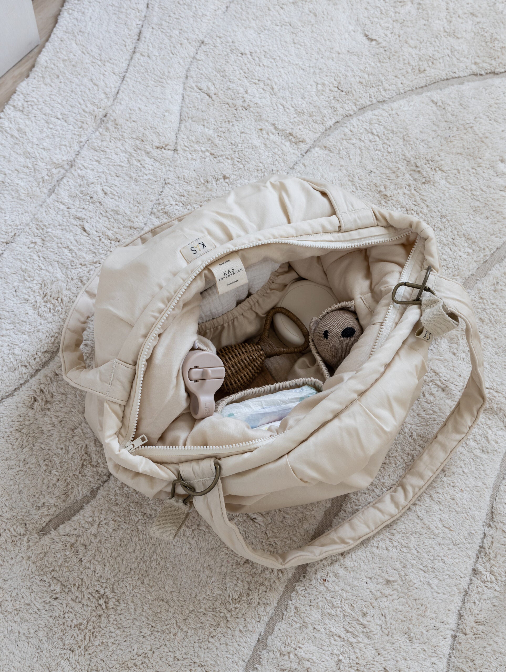 KAS MULTIFUNCTIONELE TOTE Beige
