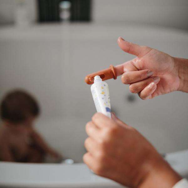 Mushie vingertandenborstel