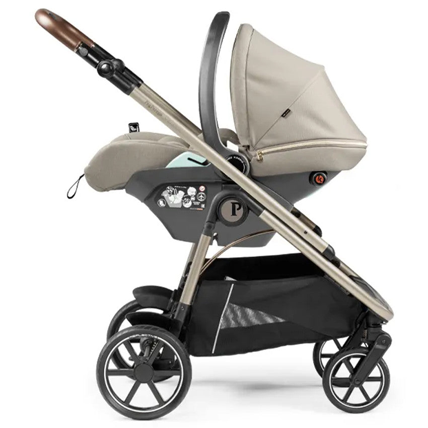 Voordeelbundel veloce tc astral - complete kinderwagen inclusief autostoel, isofix base, extra staander wieg