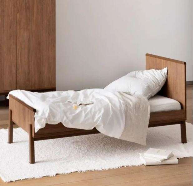 Quax - Ashi Bed - 140 x 70 cm - Chestnut