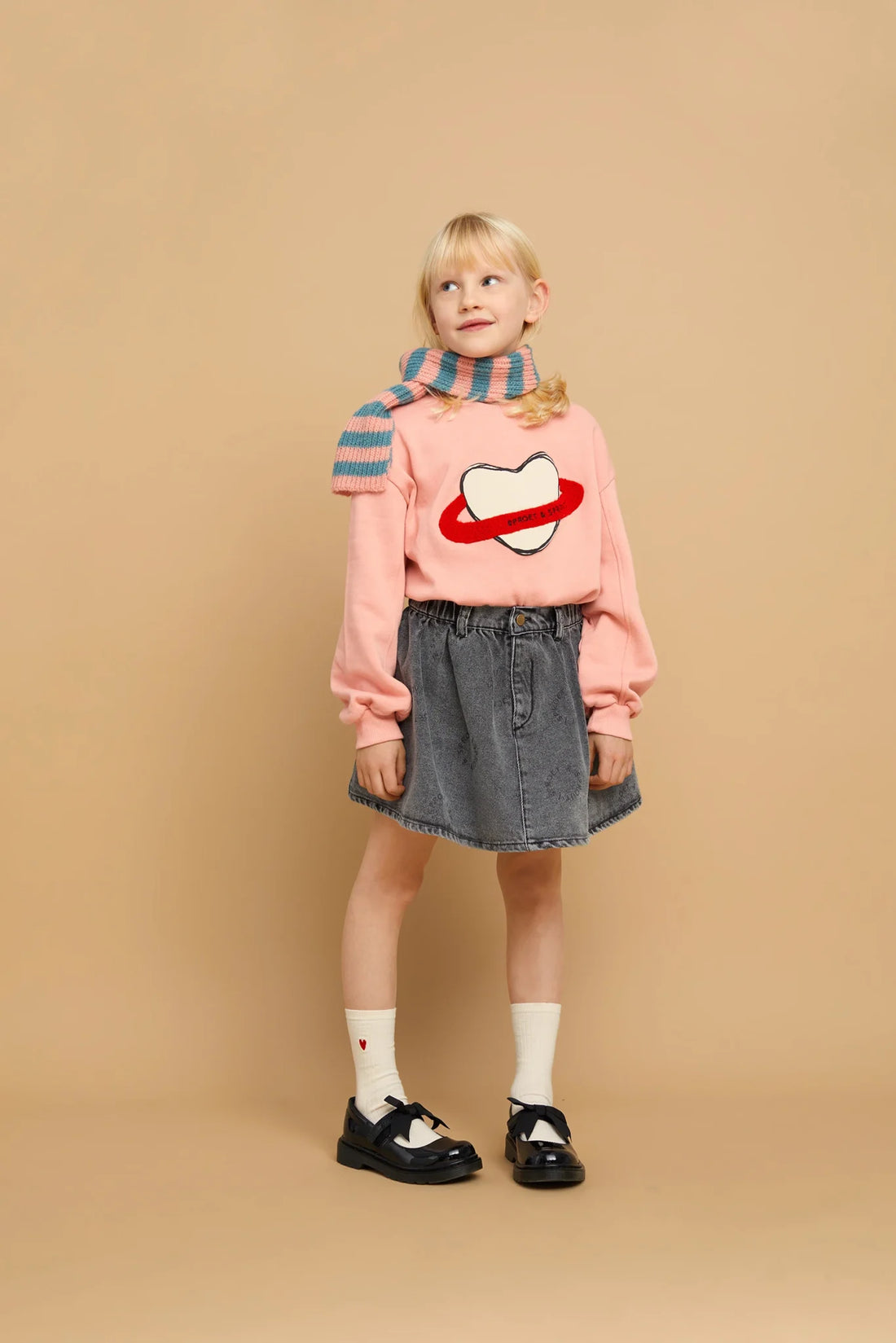 Sweatshirt heart Saturn