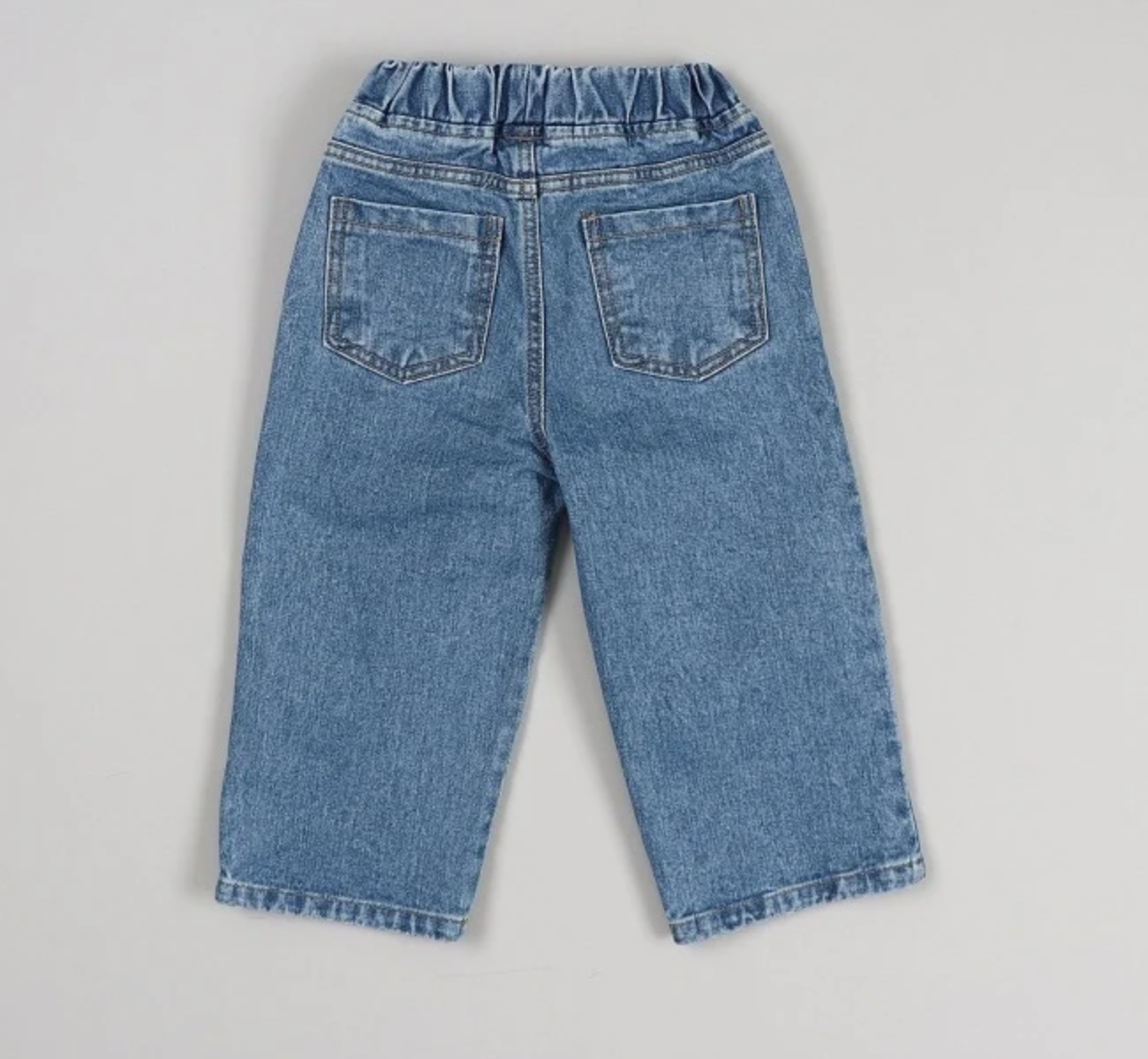 Signature Wide Jeans