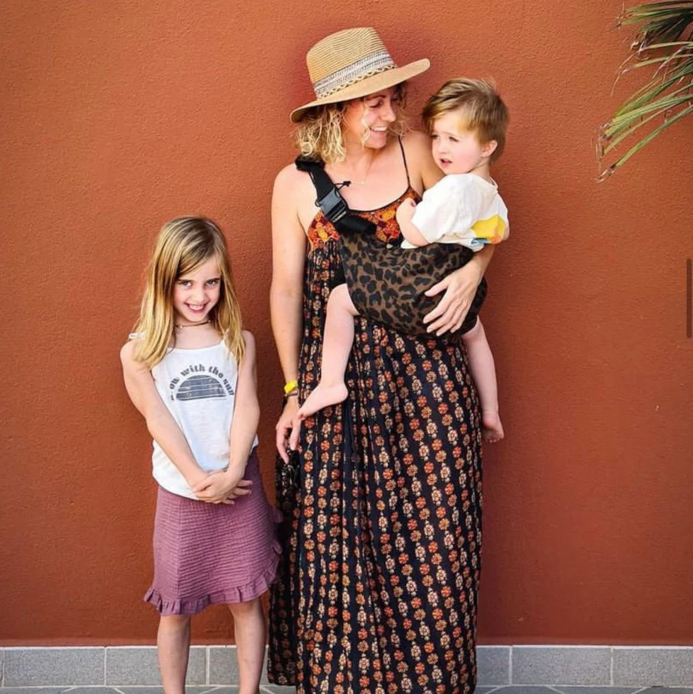 TODDLER CARRIER LEOPARD PRINT BROWN