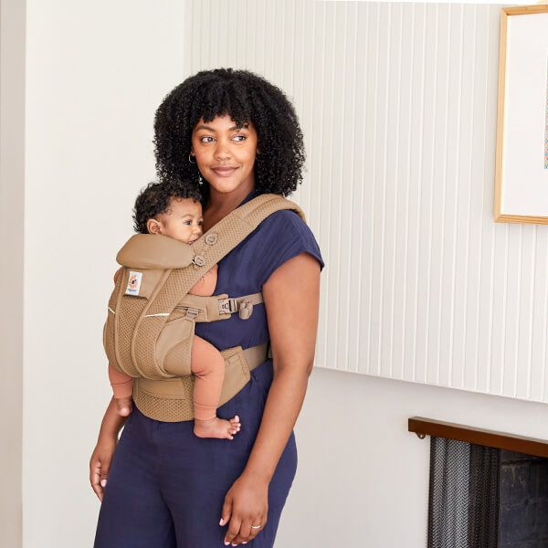 ERGOBABY OMNI BREEZE DRAAGZAK - CAMEL BROWN