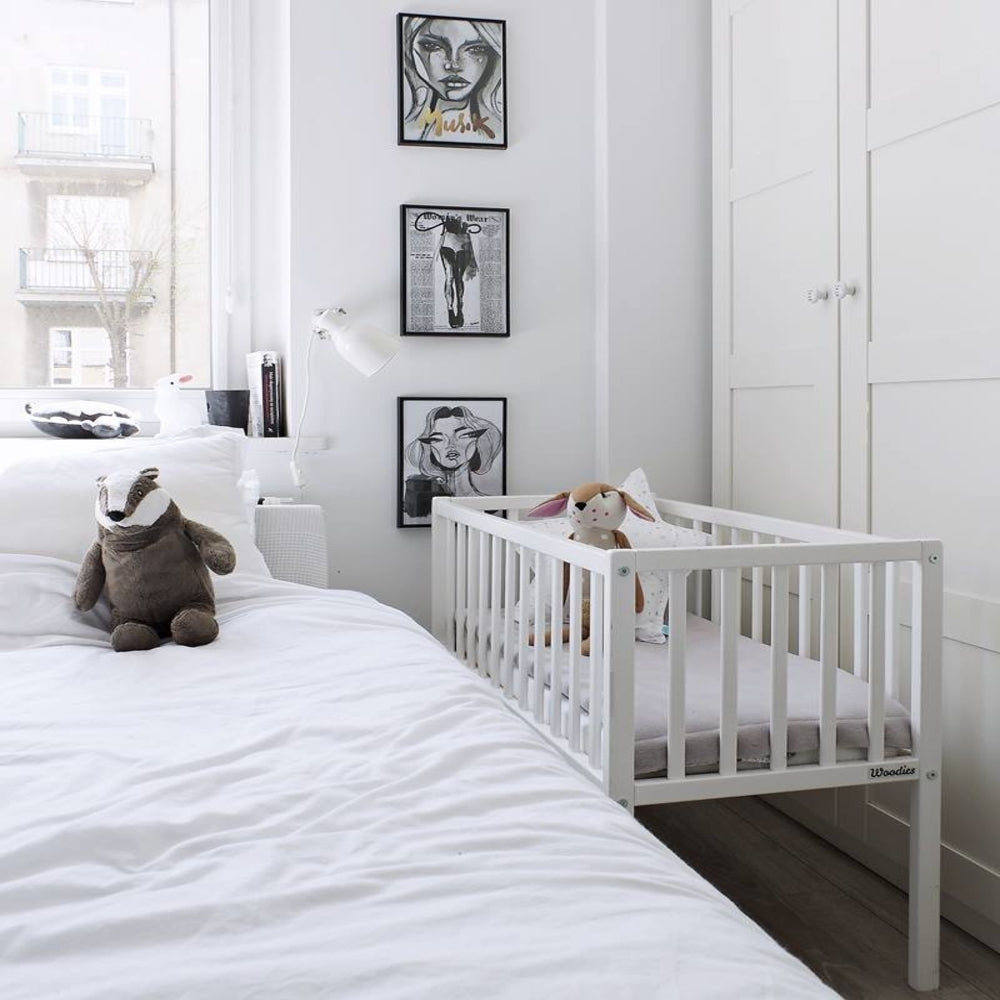 Woodies Babybedje Bedside Crib 90×40 - wieg