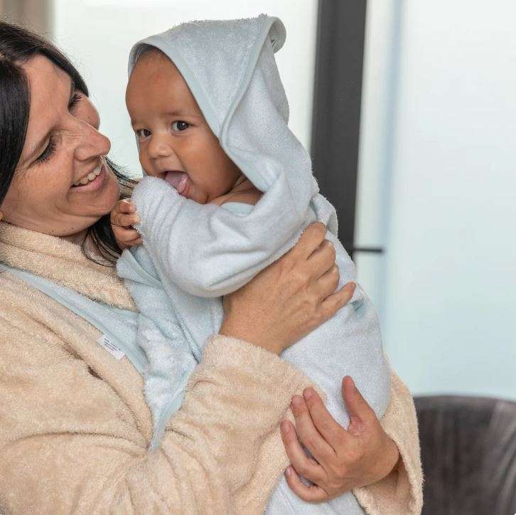 Knuffelhanddoek Timboo