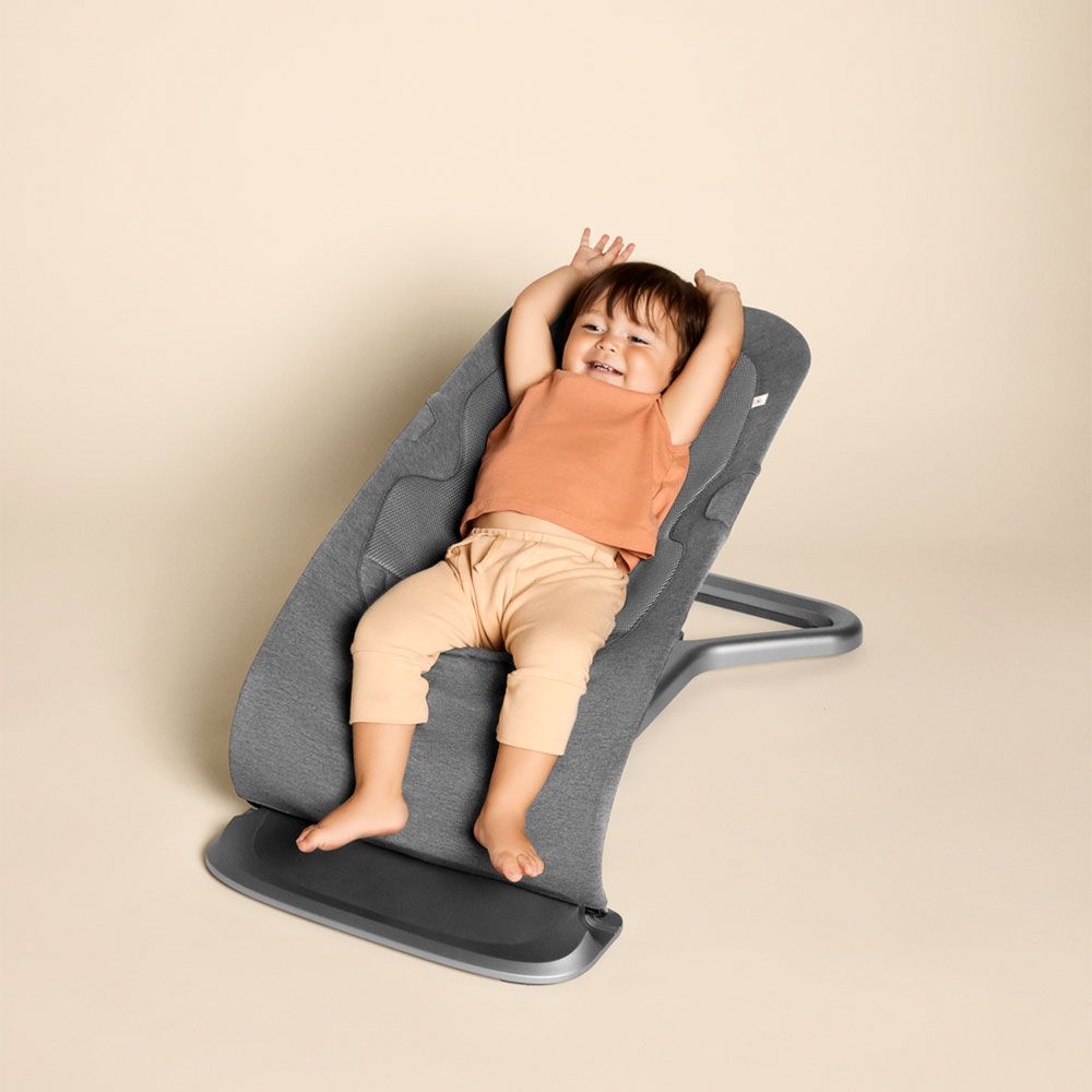 ERGOBABY 3-IN-1 EVOLVE BOUNCER: CHARCOAL GREY