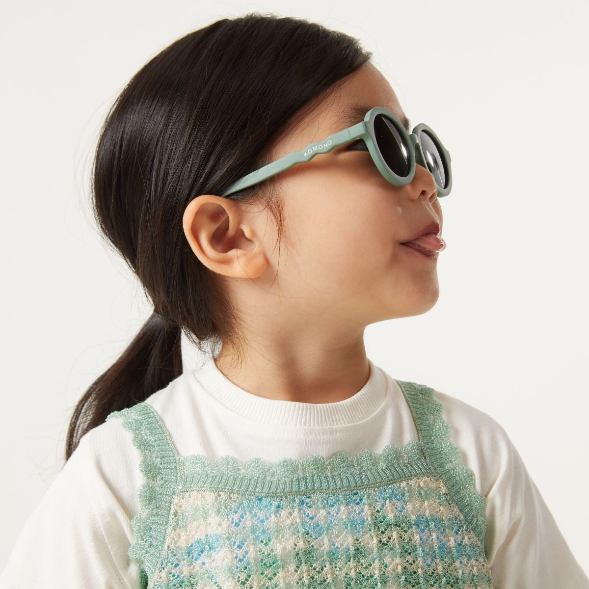 Zonnebril Kiddos Komono Lou sage 2-6 j