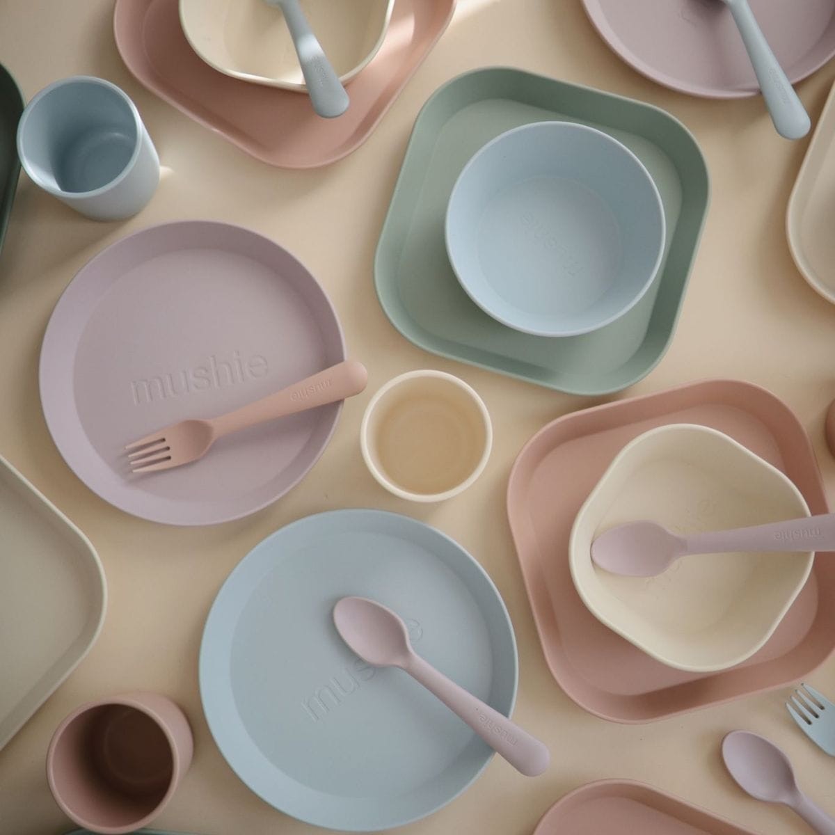 Mushie - Dinner plate round - paars