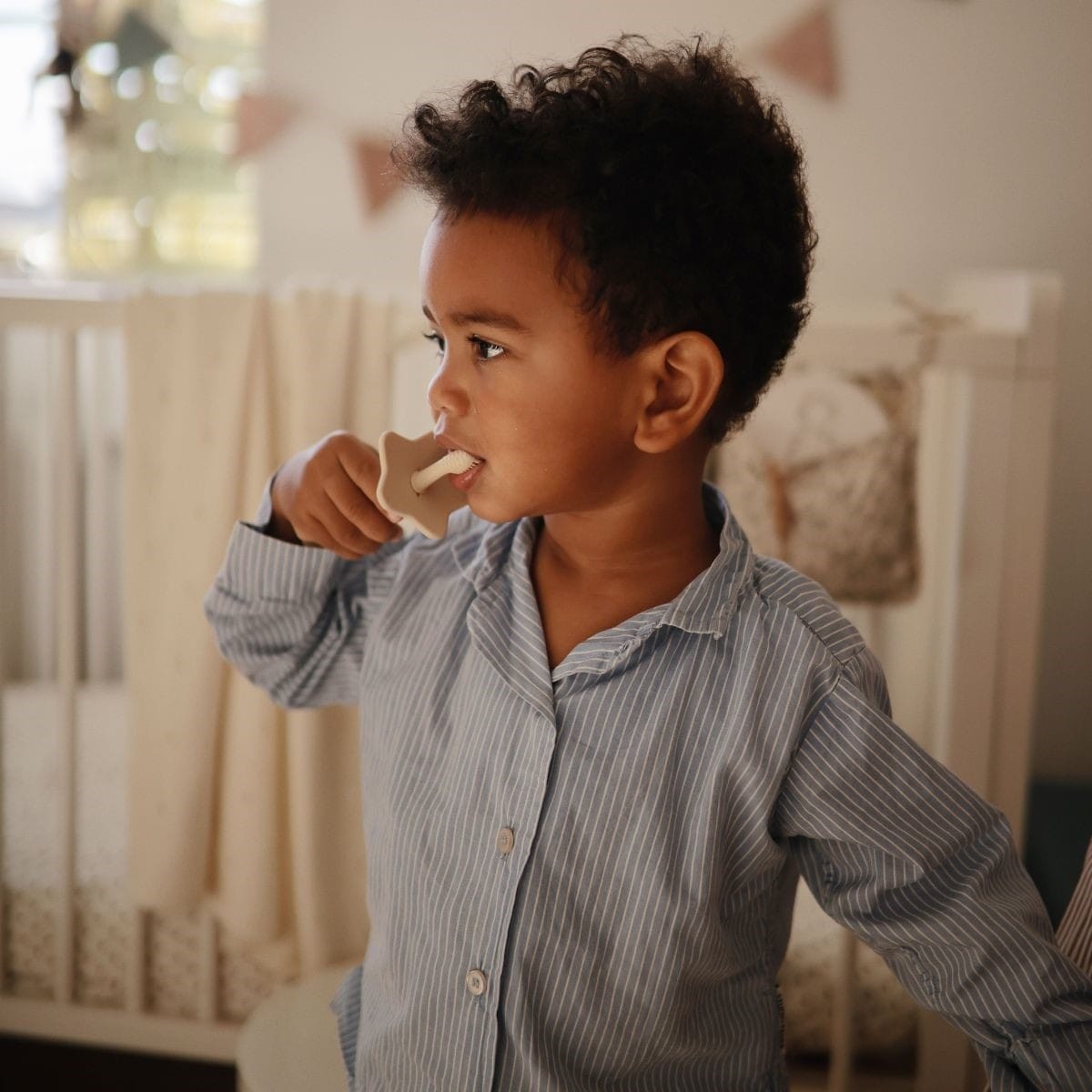 Training tandenborstel star shifting sand