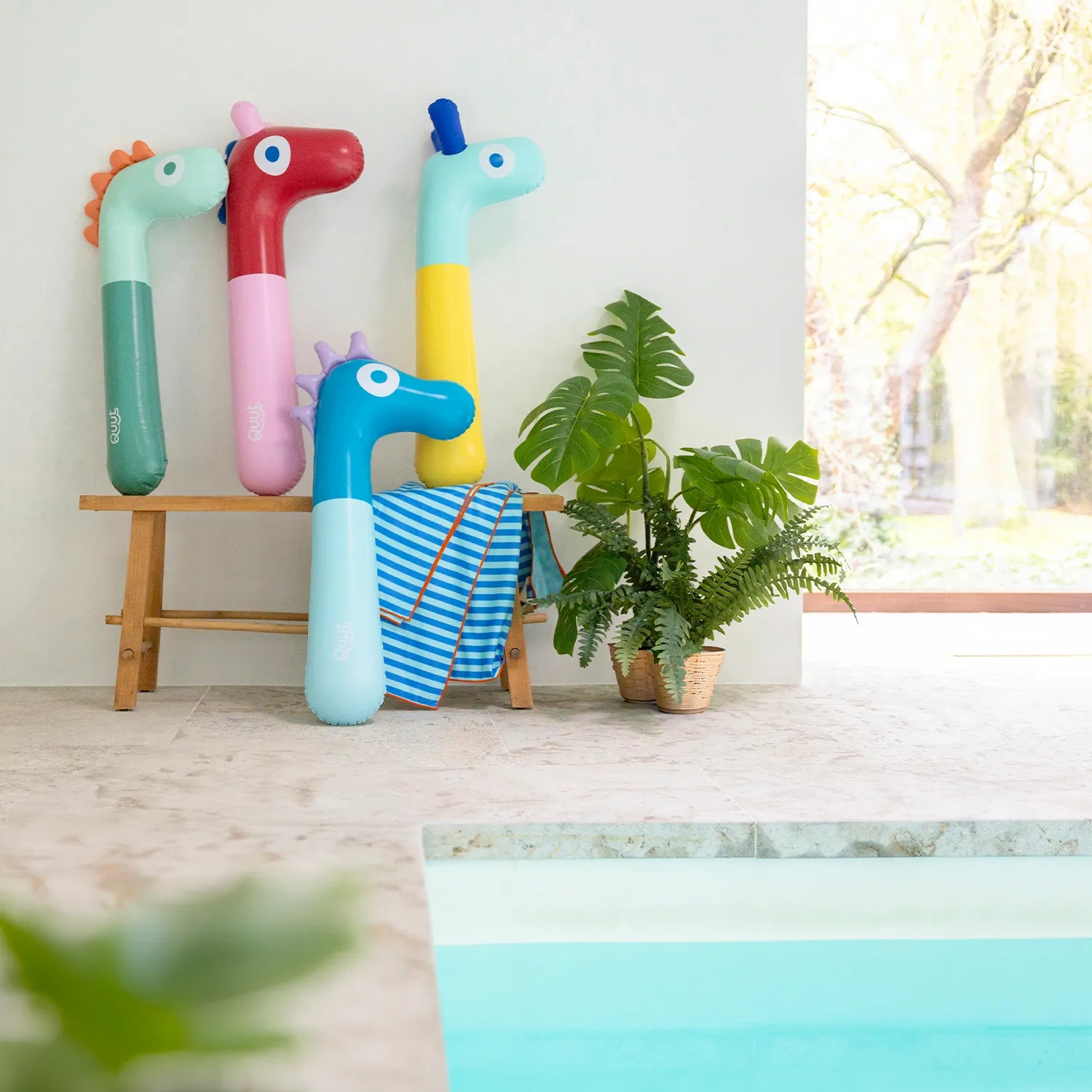 Speelpaard - watervriendje - Noodle zeepaard