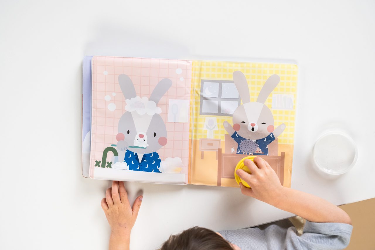 Peek-A-Boo Water Book