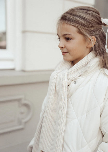 Knitted scarf | Beach