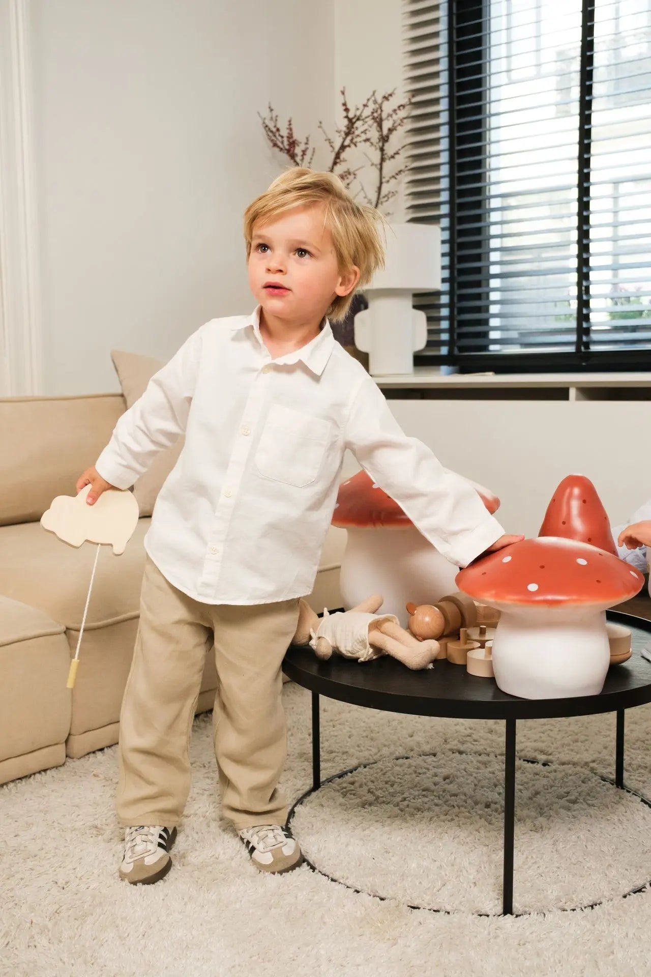 LAMP MUSHROOM MEDIUM RED BRICK