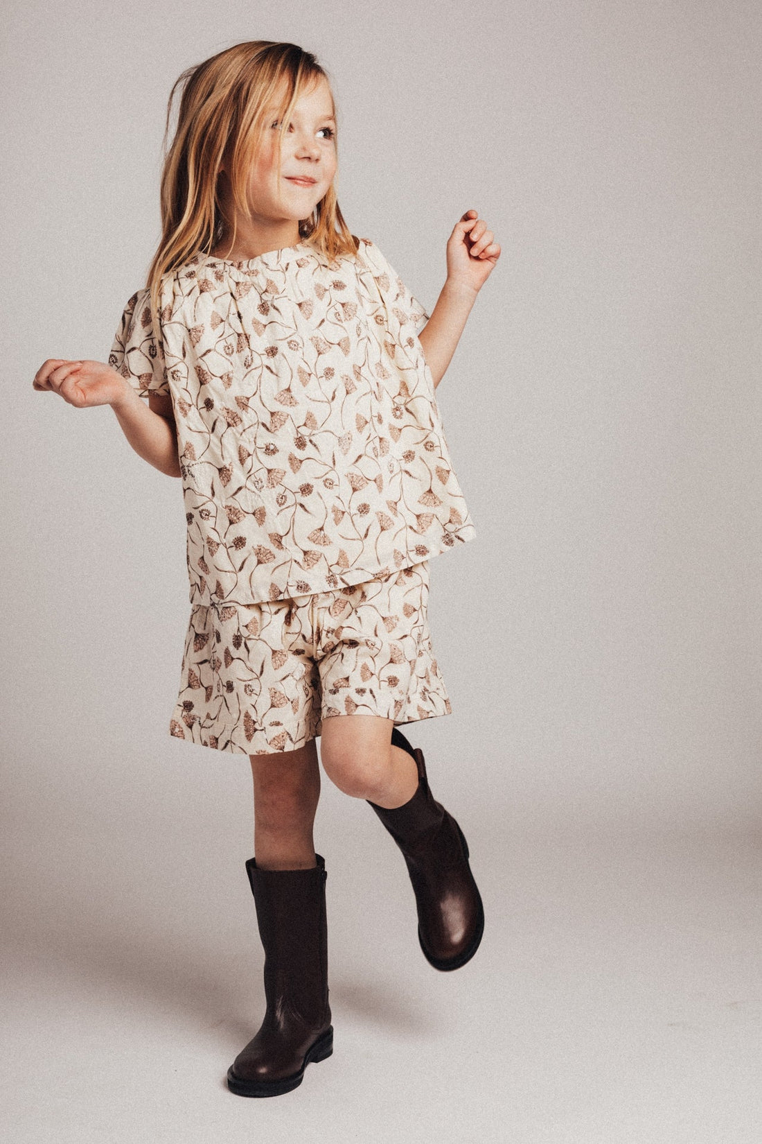 Baje - Rosa short creame Oat