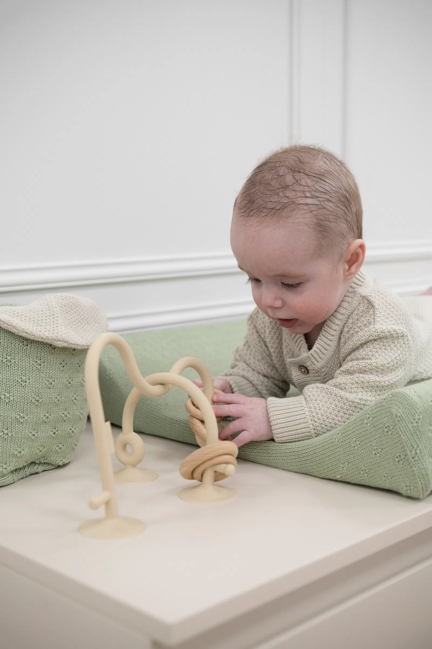 Kralenspiraal warm linen