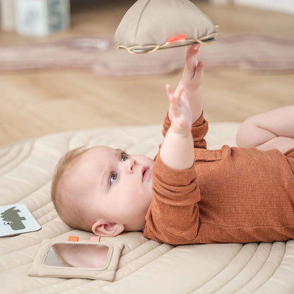 baby contrast card holder - deer friends - sand