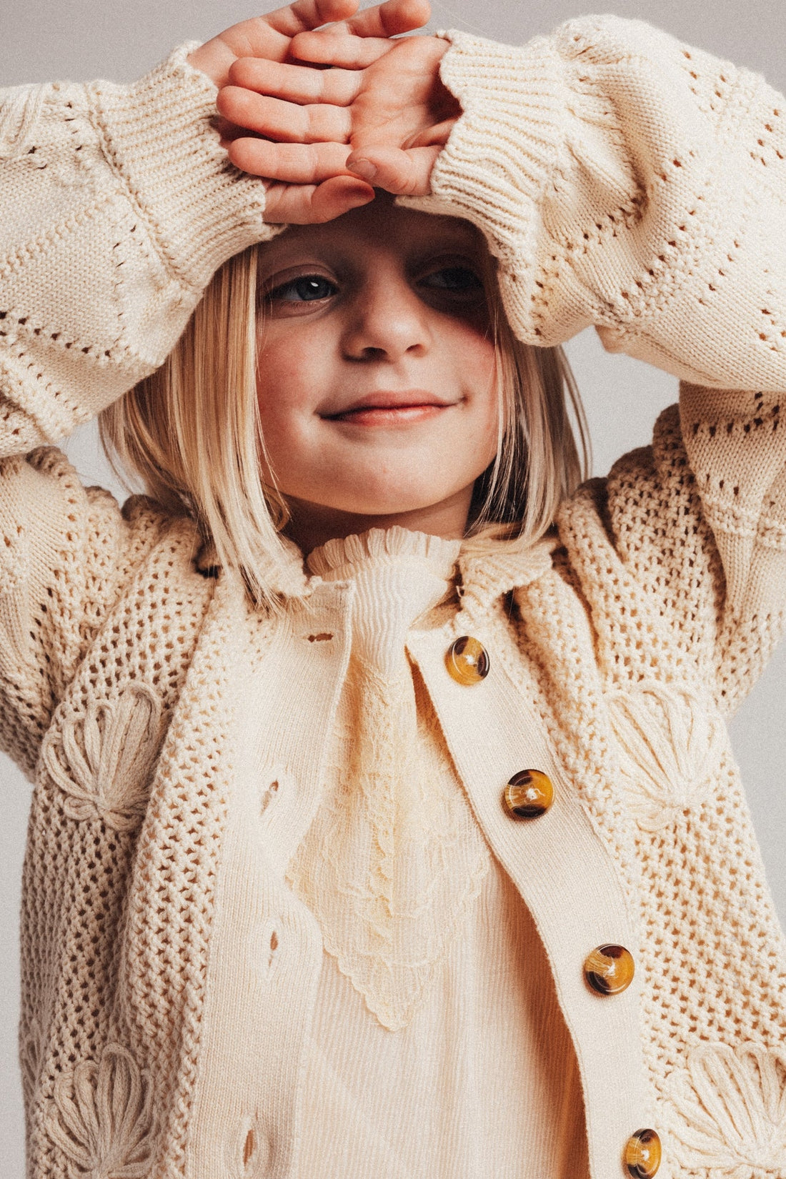 Baje - moon, Cardigan knit creme Oat