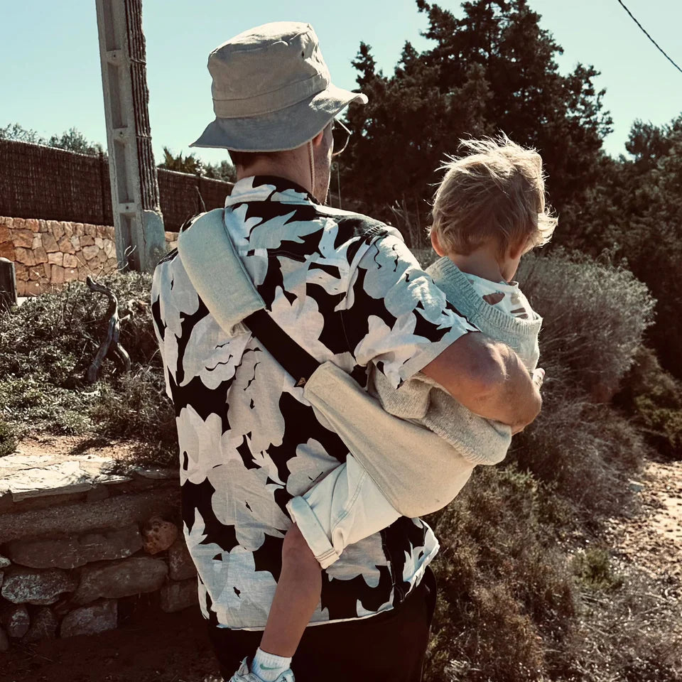 TODDLER CARRIER SAND LINEN