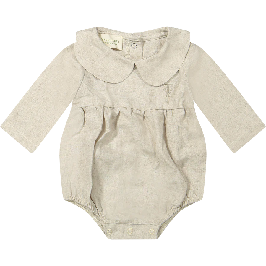 Linny linen suit | Beach