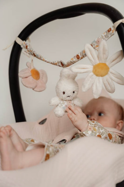 nijntje wagenspanner Vintage Little Flowers