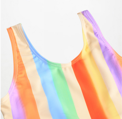 Nika - badpak - regenboog kleuren