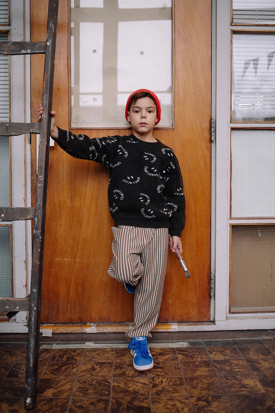 Sweater washed black