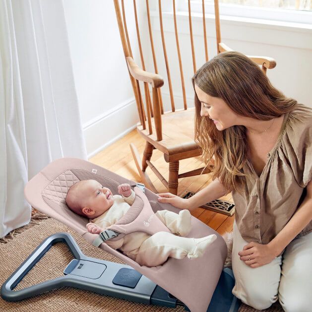 ERGOBABY 3-IN-1 EVOLVE BOUNCER: BLUSH PINK