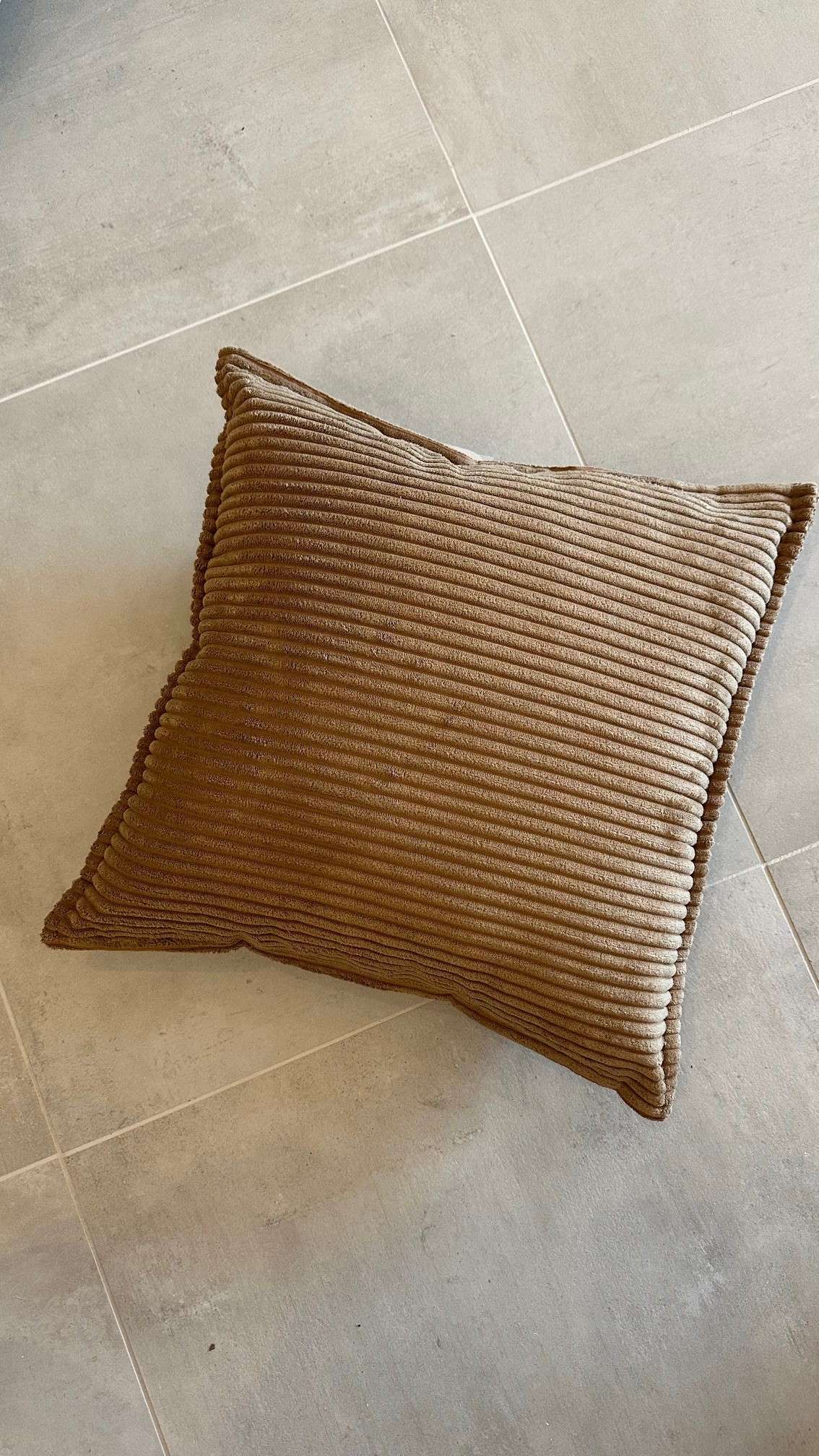 Toffee Block Cushion - kussen wigiwama