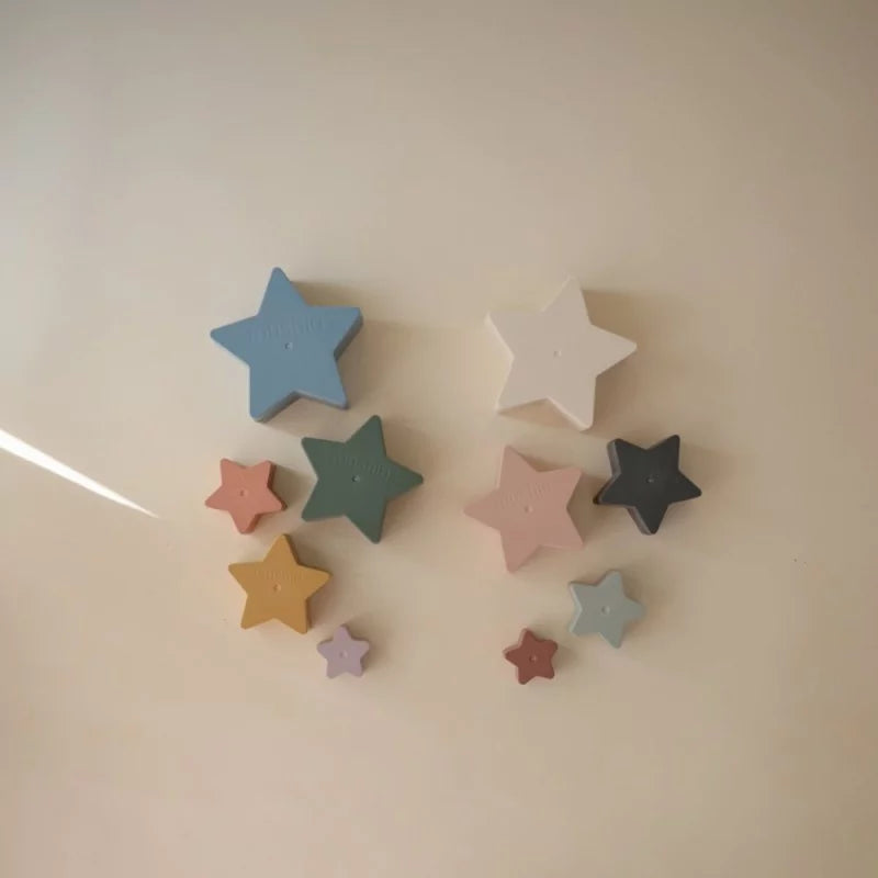 Nesting Stars - Mushie retro