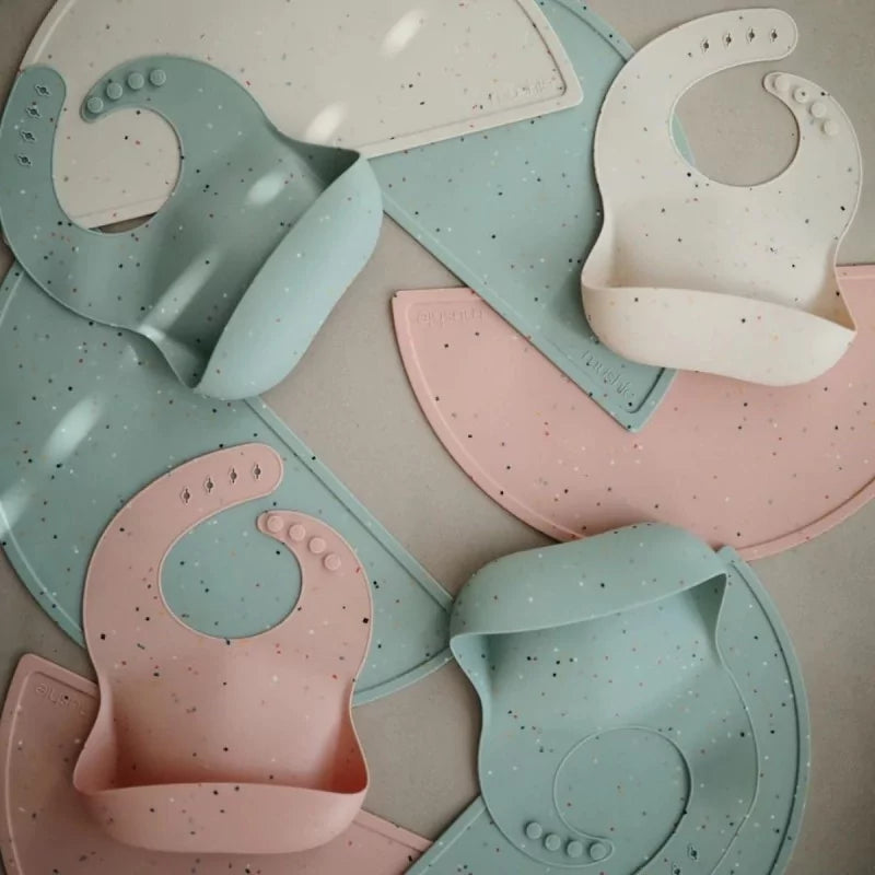Mushie - Silicone bib - Vanilla confetti